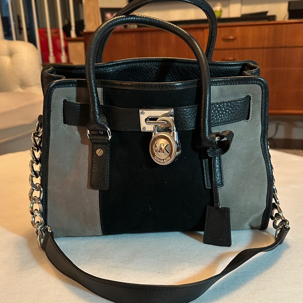 Michael Kors Hamilton Center Stripe East West bag Hray and Black suede